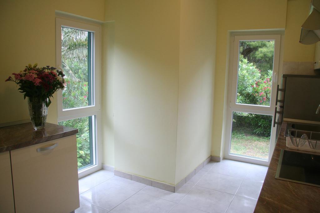 Sabina Apartments Omis Bilik gambar