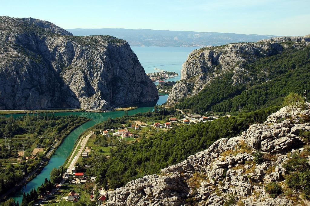 Sabina Apartments Omis Bilik gambar