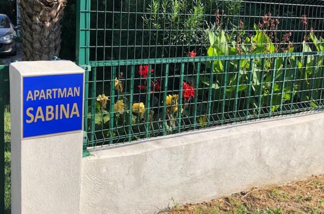 Sabina Apartments Omis Luaran gambar
